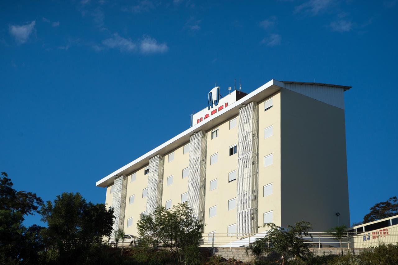 Aj Hotel Chapeco - Facil Acesso Patio Shopping E Rotula Da Bandeira Екстериор снимка